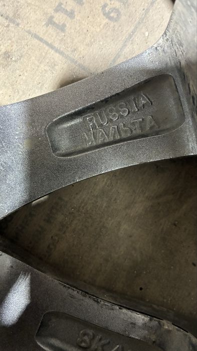 Продам титановые диски R15