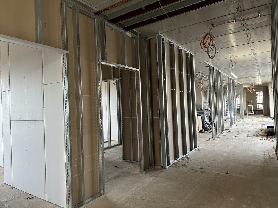 Benzar & Co.   Renovari si amenajari interioare si exteriore