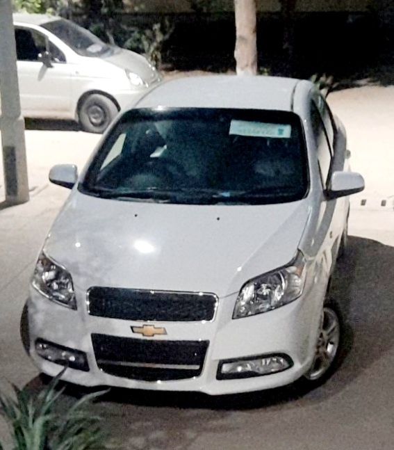 Личний водител. Оила хизматлари учун шахсий авто билан хайдовчи.