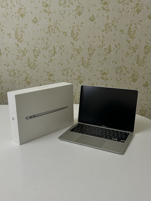 MacBook Air 2020