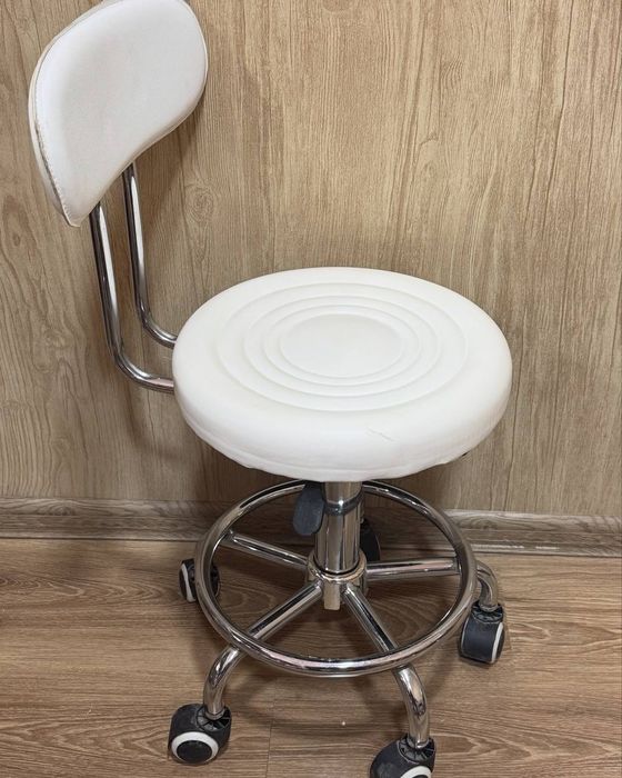 Чемоданли кушетка, Косметолог ва Массажиткаларимиз учун жудаям кулай