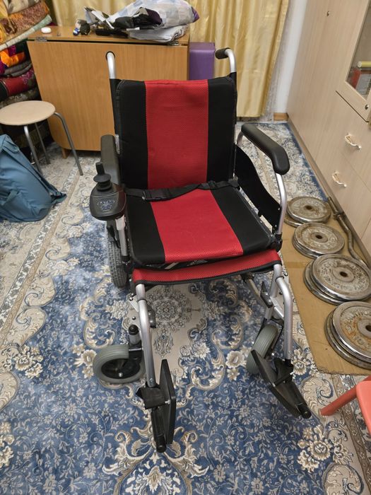 Коляска для инвалидов