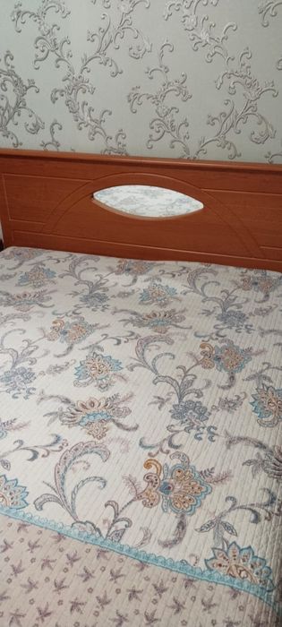 Кровать двуспальная