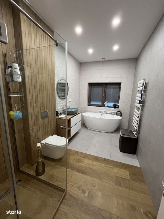 Vila modernă Pitesti