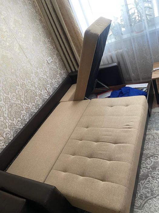 Продам диван с креслом