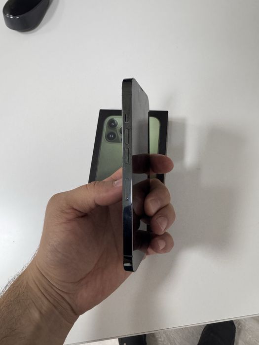 Iphone 13 pro LLA sim e-sim