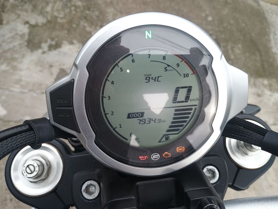 CFMOTO CLX-700 Heritage