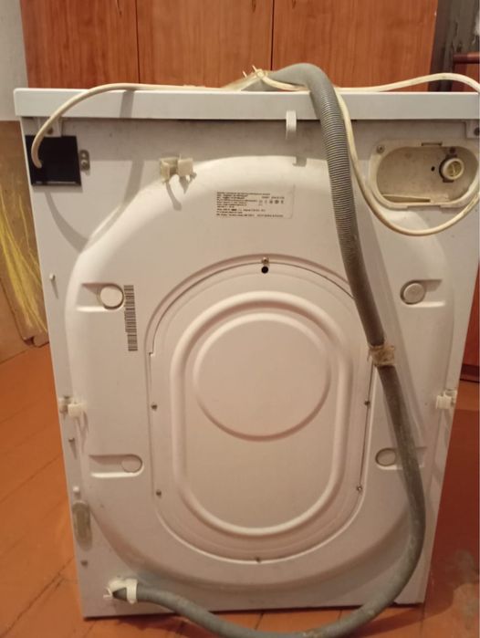 Продам стиральную машину (автомат)