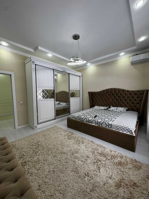 Продам 4х комн кв Нектар