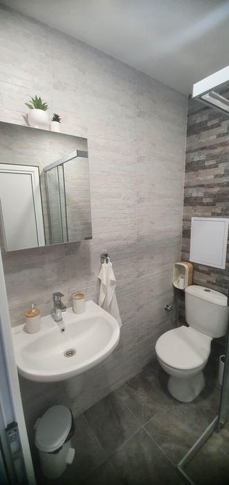 Дава се под наем Двустаен апартамент в Бургас, Зорница - 53 кв.м за 561 € - Снимка #5