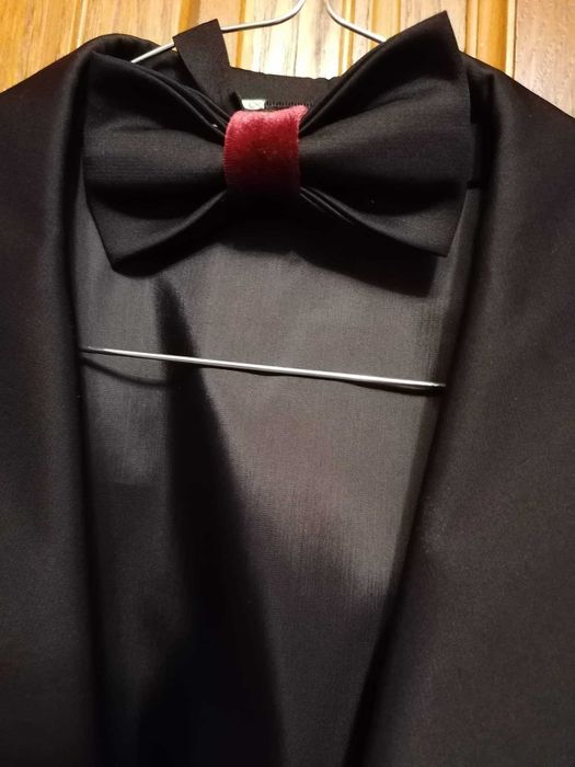 Costum de mire ca nou