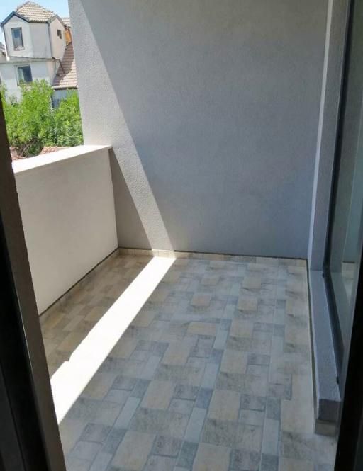 Дава се под наем Двустаен апартамент в Пловдив, Южен - 70 кв.м за 469.2 € - Снимка #9