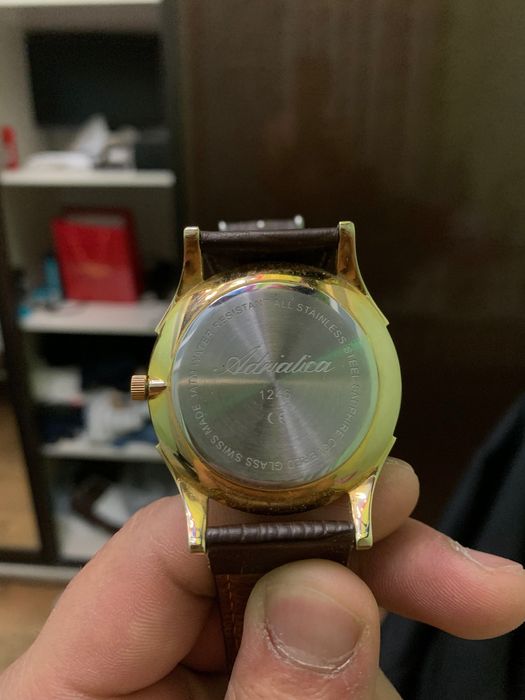 Adriatica кварцевые часы