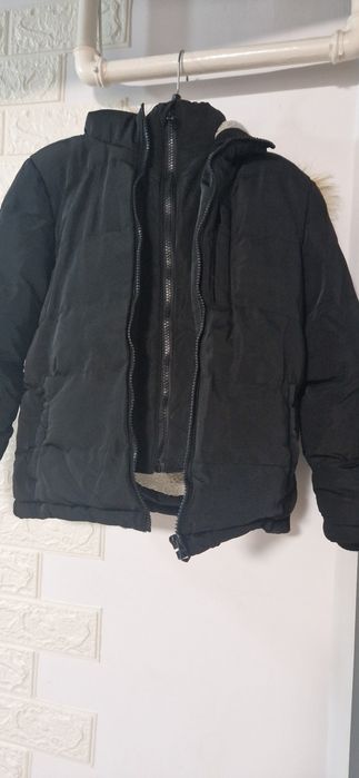 Geaca imblanita neagra