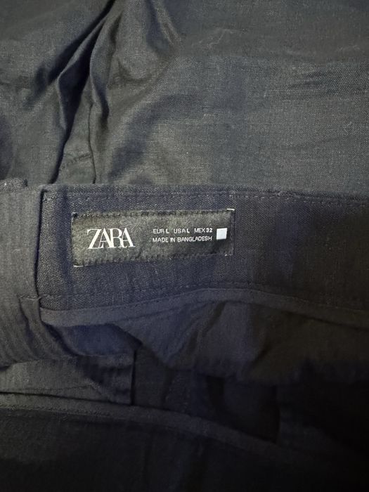 Pantaloni scurți albaștri Zara