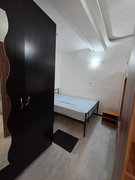 Particular, inchiriez studiou foarte spatios Dristor-metrou