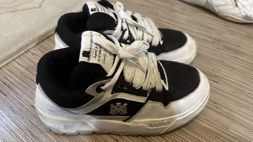 amiri ma-1 femei