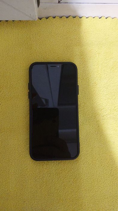 Продам Айфон XS 64GB