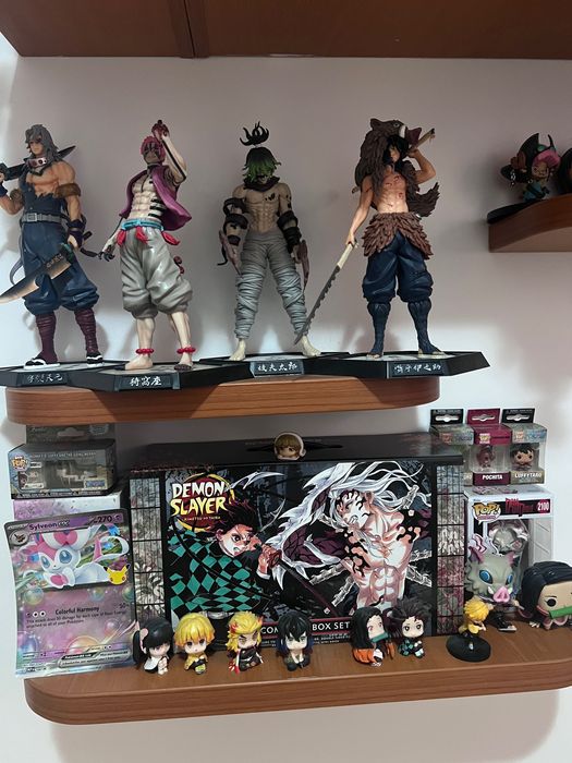 Figurine anime în stare foarte bună