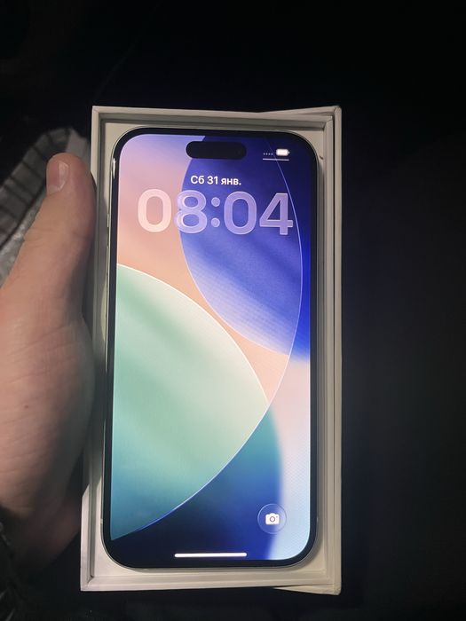 Продам Iphone 15 128 gb