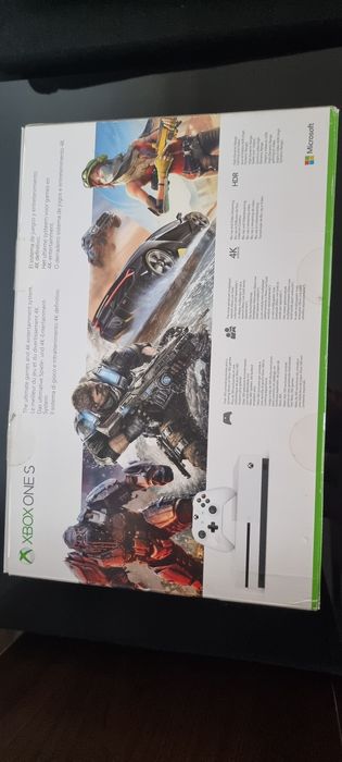 Consolă XBOX ONE  S  cu controler