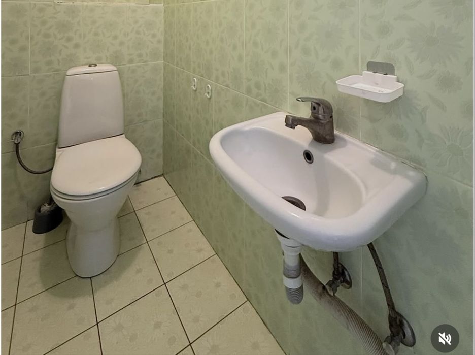 Унитаз и раковина