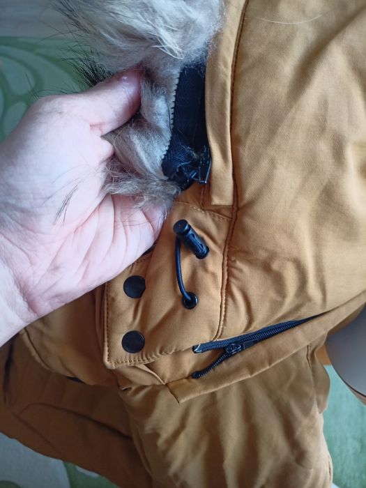 Зимняя куртка пуховик