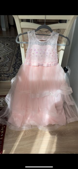 Платья детские, 7-10 лет