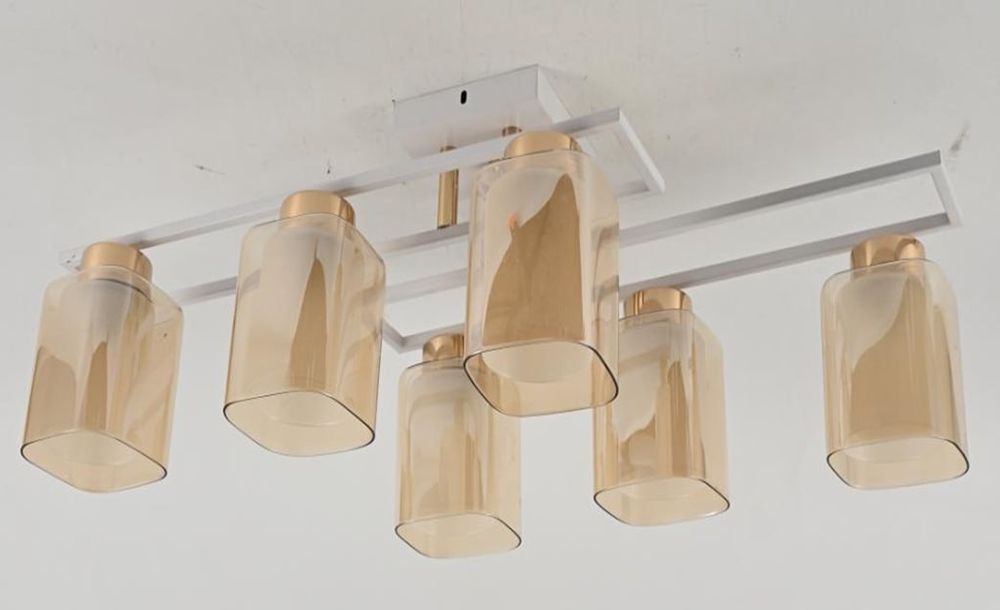 Lyustra sotiladi xaytek