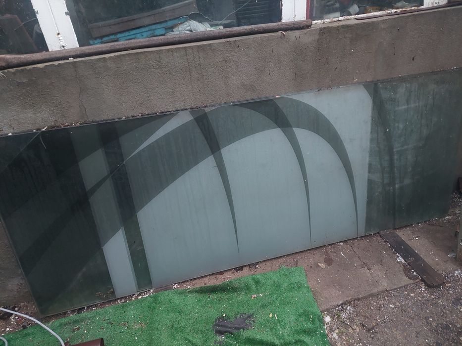 Usi si pereti din sticla securizata i