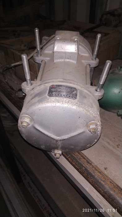 Продам вибратор 1.5квт.