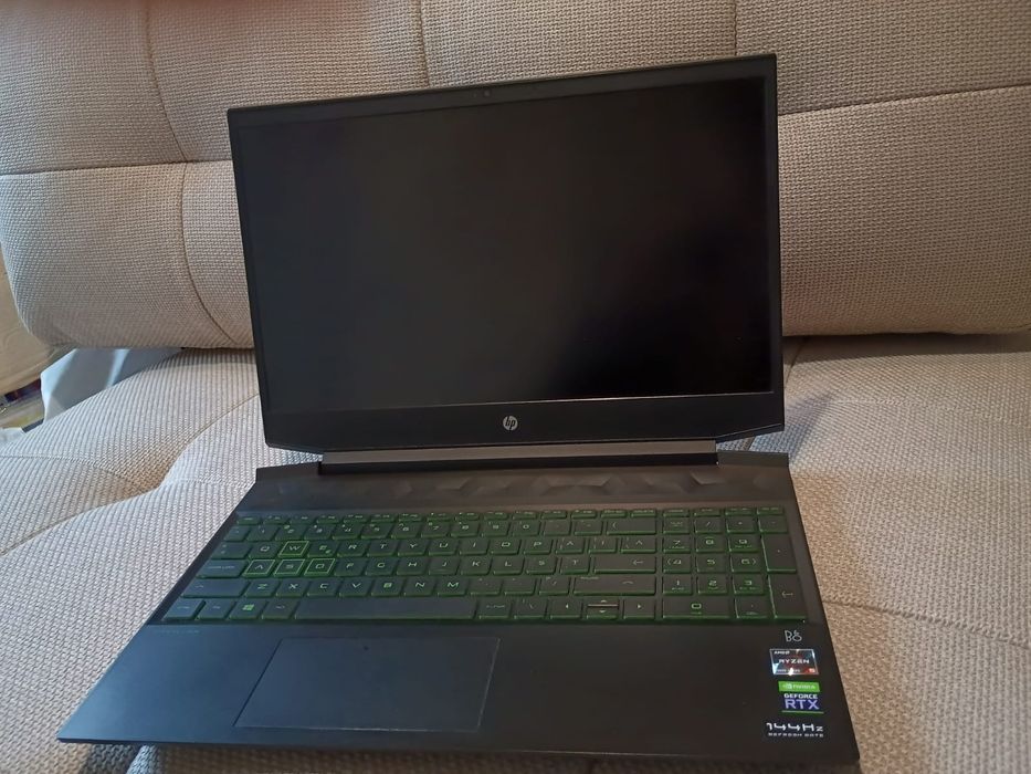 Гейминг лаптоп HP Pavilion 15 RTX 3050