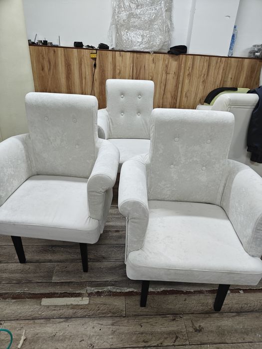 Кресла новые собственого производства