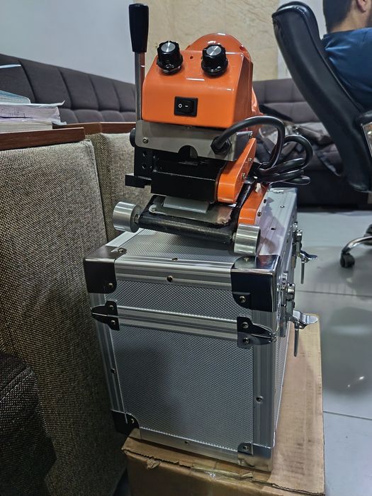 Geomembrana uchun payka apparati sotiladi