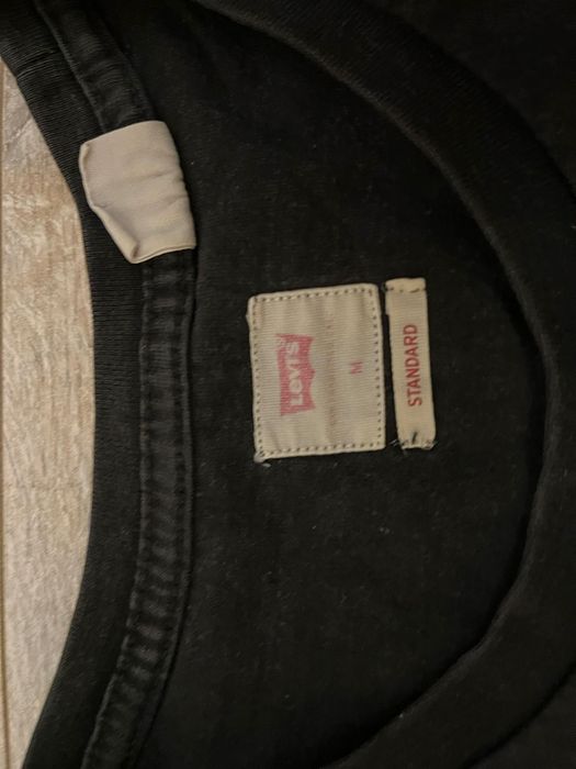 Levi's и QuickSilver тениски