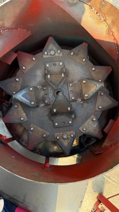 Дробилка для зерно, для сено