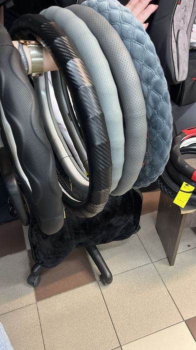 Чехлы на руль / оплетка на руль