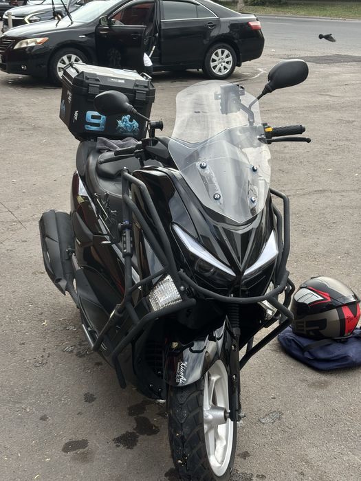 продам Nmax мопед