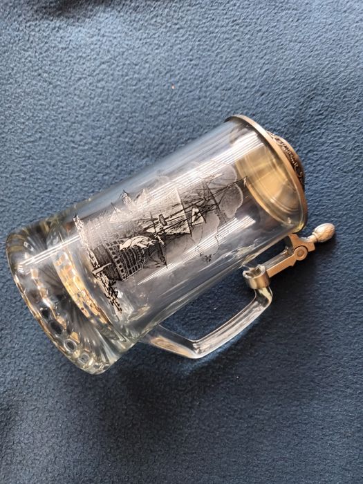 Морска халба с капак