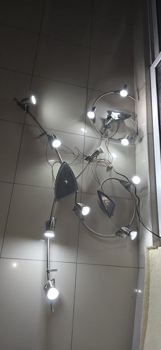 Set Lustre moderne cu spoturi reglabile