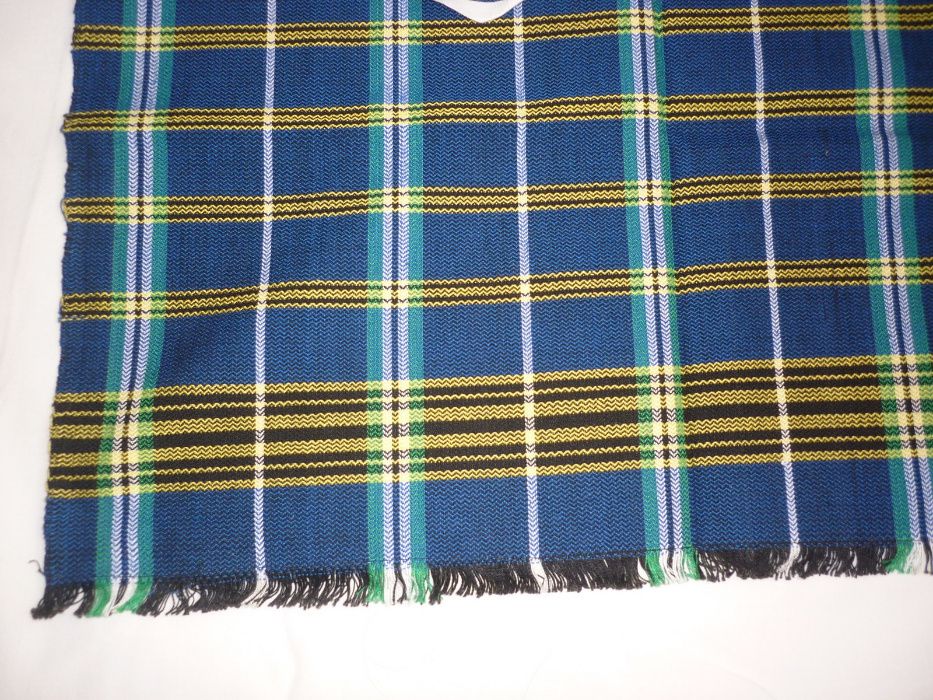 Ръчно тъкани котленски престилки с народни мотиви