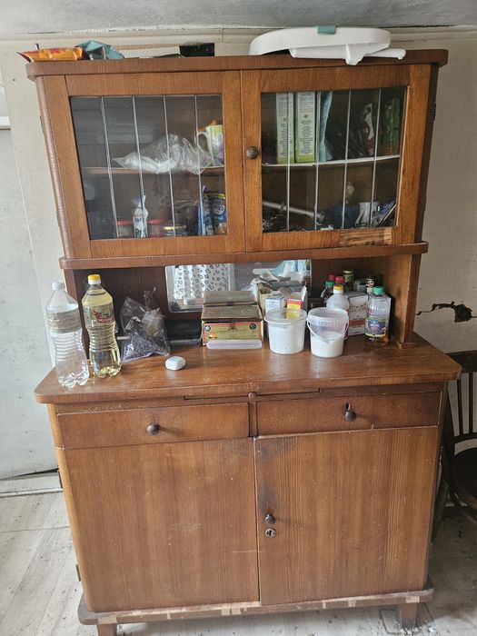 Шкаф сервант советский