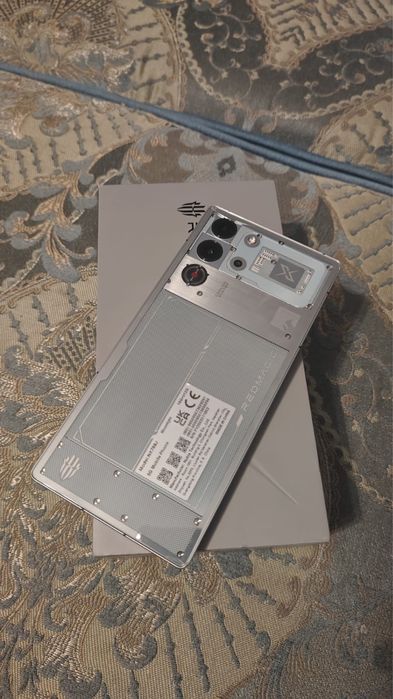 Redmagic 10 pro 16/512