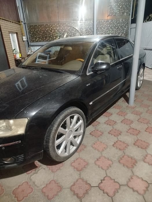 Продам Ауди а8 в12