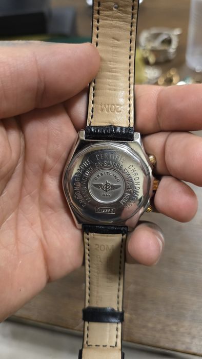 Часовник Breitling стомана и злато