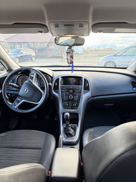 OPEL Astra 2018 — imagine 5