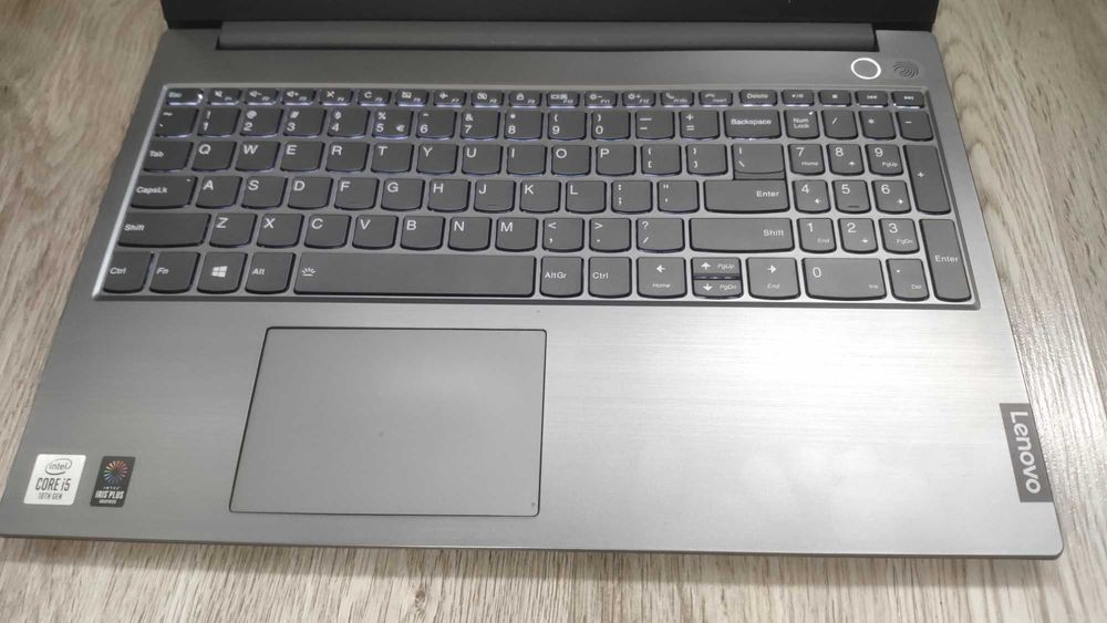 15'6 инчов лаптоп Lenovo ThinkBook Core i5-1035G1 /8GB DDR4/250GB SSD + 500GB HDD