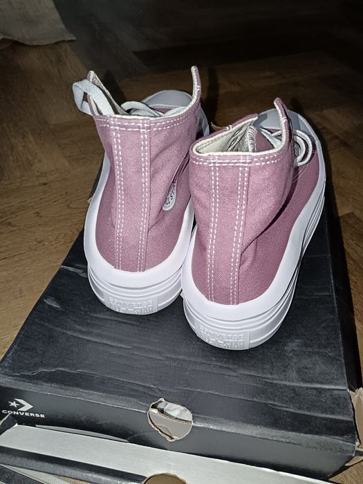 Bascheți dama "Converse"