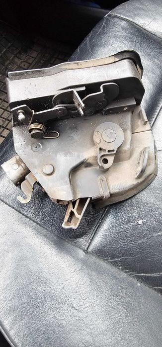 Замок двери бмв х5