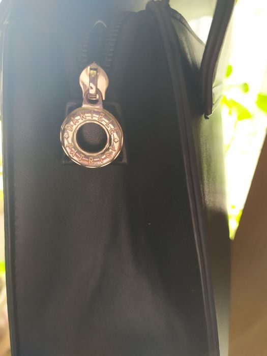 Продам женскую сумку.